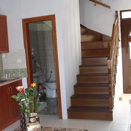 Mouson Melathron Elafina