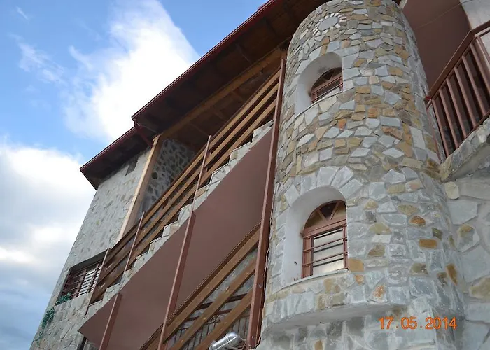 Mouson Melathron Гостевой дом 3*