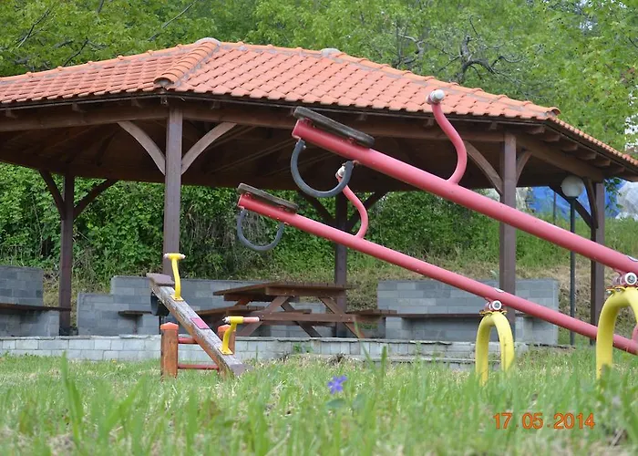 Гостевой дом Mouson Melathron Elafina