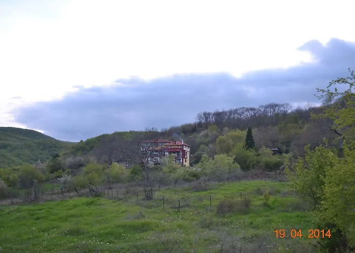 Mouson Melathron 3* Elafina