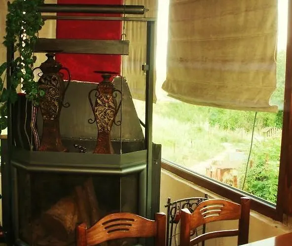 Гостевой дом Mouson Melathron 3*