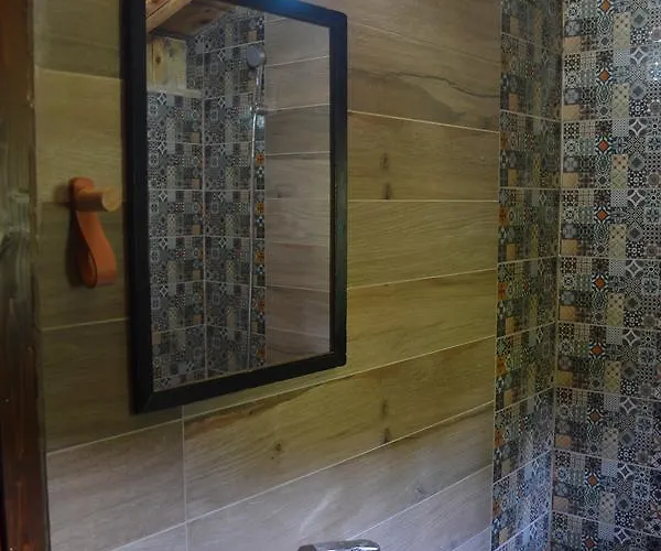 Mouson Melathron Гостевой дом 3*