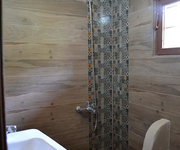 Mouson Melathron Гостевой дом 3*